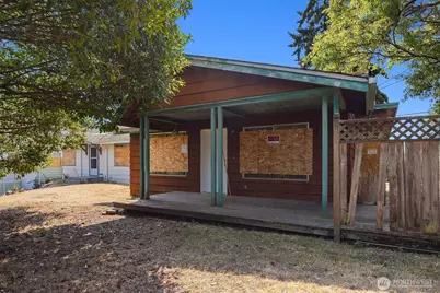 941 N 103rd Street, Seattle, WA 98133 - Photo 1