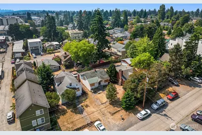 941 N 103rd Street, Seattle, WA 98133 - Photo 21