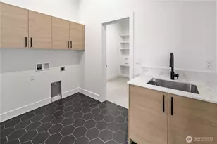 613 18th Ave E, Seattle, WA 98112 - Photo 27