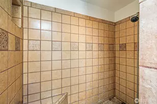 18005 Fremont Ave N, Shoreline, WA 98133 - Photo 11