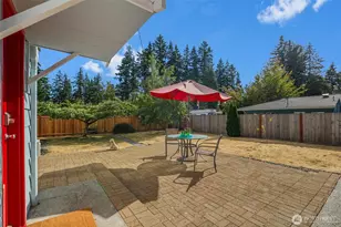 18005 Fremont Ave N, Shoreline, WA 98133 - Photo 15