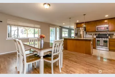 8903 128th Street E, Puyallup, WA 98373 - Photo 7