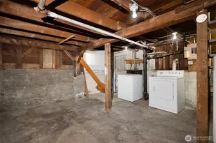 943 N 103rd St, Seattle, WA 98133 - Photo 9