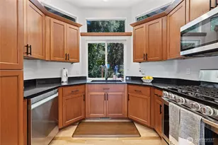 5317 101st St SW, Mukilteo, WA 98275 - Photo 7