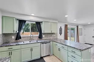 17930 Littlerock Rd SW, Rochester, WA 98579 - Photo 15