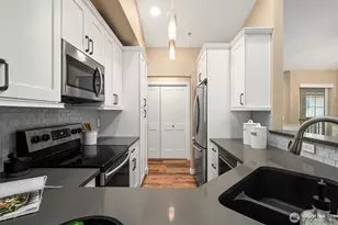 12120 NE 172nd Pl, Bothell, WA 98011 - Photo 9