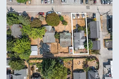 945 N 103rd Street, Seattle, WA 98133 - Photo 13