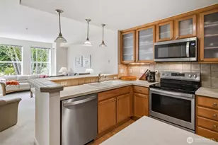 55 Williams Ave S, Renton, WA 98057 - Photo 11