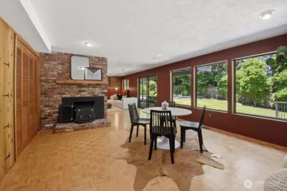17816 NE 12th Street, Bellevue, WA 98008 - Photo 23