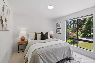 17816 NE 12th Street, Bellevue, WA 98008 - Photo 13