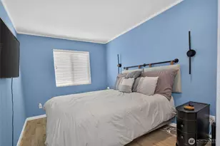 12424 NE 145th St, Kirkland, WA 98034 - Photo 17
