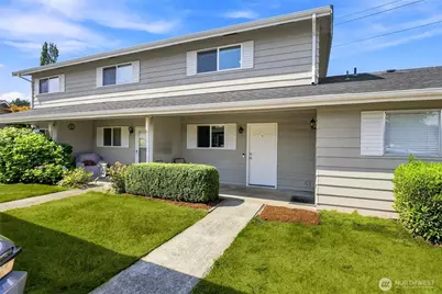 12418 SE 272nd Place #C, Kent, WA 98030 - Photo 1