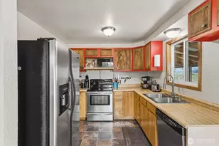 126 W Sunny Sands, Cathlamet, WA 98612 - Photo 11