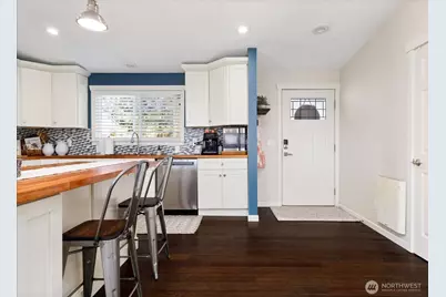 854 Burroughs Avenue, Oak Harbor, WA 98277 - Photo 15