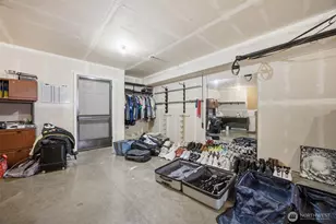 4047 Eliza Ave, Bellingham, WA 98226 - Photo 37