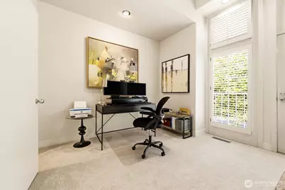 604 Bellevue Way SE, Bellevue, WA 98004 - Photo 27