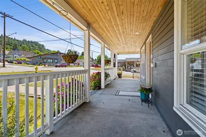 381 S Market Boulevard, Chehalis, WA 98532 - Photo 5