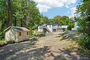 127 Pioneer Ave NE, Castle Rock, WA 98611 - Photo 37