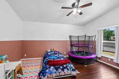 127 Pioneer Avenue NE, Castle Rock, WA 98611 - Photo 29