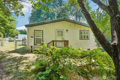 127 Pioneer Avenue NE, Castle Rock, WA 98611 - Photo 35