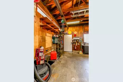 16016 12th Avenue SW, Burien, WA 98166 - Photo 31