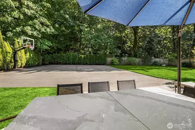 8902 196th Street SW, Edmonds, WA 98026 - Photo 29