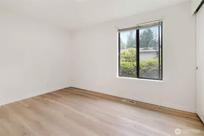 3216 171st Avenue NE, Bellevue, WA 98008 - Photo 17