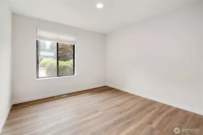 3216 171st Avenue NE, Bellevue, WA 98008 - Photo 15