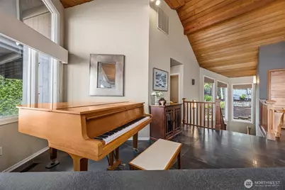 24 Shorewood Drive, Bellingham, WA 98225 - Photo 9