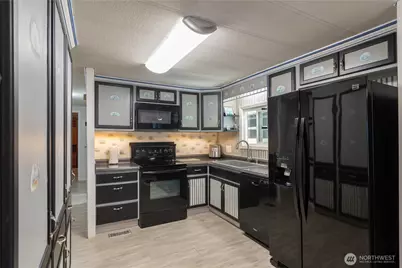9314 Canyon Road E #52, Puyallup, WA 98371 - Photo 13