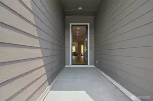 20567 148th St E, Bonney Lake, WA 98391 - Photo 3