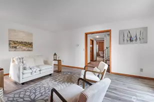 917 S 222nd St, Des Moines, WA 98198 - Photo 11