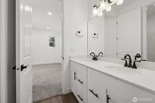 13910 207th Ave E, Bonney Lake, WA 98391 - Photo 31