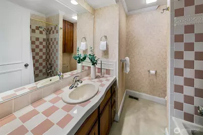 15000 Village Green Drive #27, Bothell, WA 98012 - Photo 21
