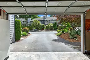 15000 Village Green Dr, Bothell, WA 98012 - Photo 33