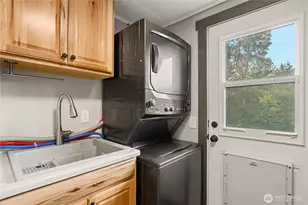 21610 145th St E, Bonney Lake, WA 98391 - Photo 21
