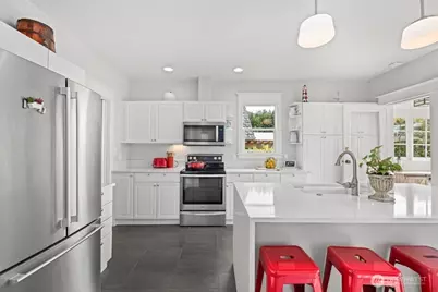 515 30th Avenue S, Seattle, WA 98144 - Photo 15