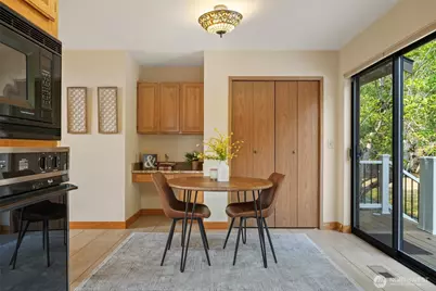 2914 Cedar Avenue S, Renton, WA 98055 - Photo 9