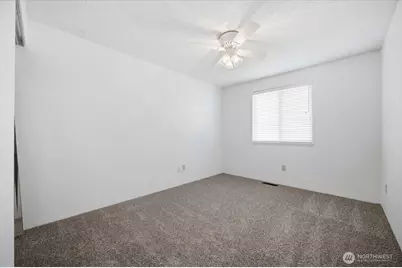 5915 W Victoria Ave, Kennewick, WA 99336 - Photo 15