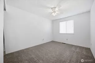 5915 W Victoria Ave, Kennewick, WA 99336 - Photo 15