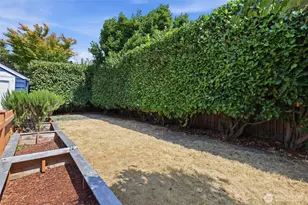 2316 N 80th St, Seattle, WA 98103 - Photo 17