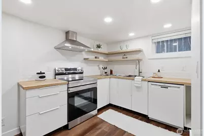 2316 N 80th Street, Seattle, WA 98103 - Photo 9