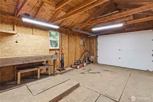 2241 Kalama River Rd, Kalama, WA 98625 - Photo 23