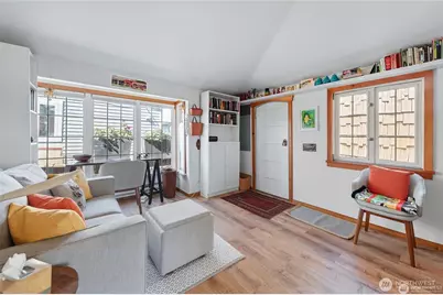 2727 Fairview Avenue E #18, Seattle, WA 98102 - Photo 11