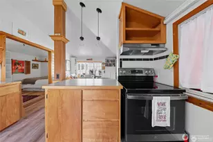 2727 Fairview Ave E, Seattle, WA 98102 - Photo 19