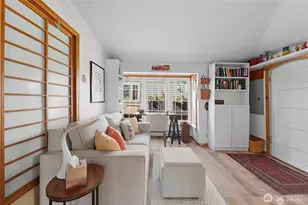 2727 Fairview Ave E, Seattle, WA 98102 - Photo 9