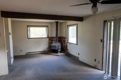 7005 Johnson Road NE, Federal Way, WA 98003 - Photo 11