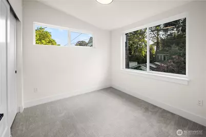 615 18th Avenue E, Seattle, WA 98112 - Photo 17