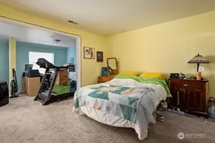 651 SE Bayshore Dr, Oak Harbor, WA 98277 - Photo 21