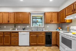 2615 Lincoln St, Bellingham, WA 98225 - Photo 13